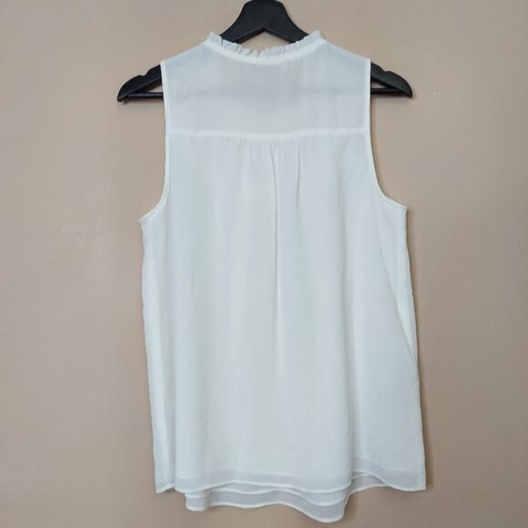 Naked Zebra White sleeveless blouse with ruffle detail at the neckline medium - Picture 7 of 7